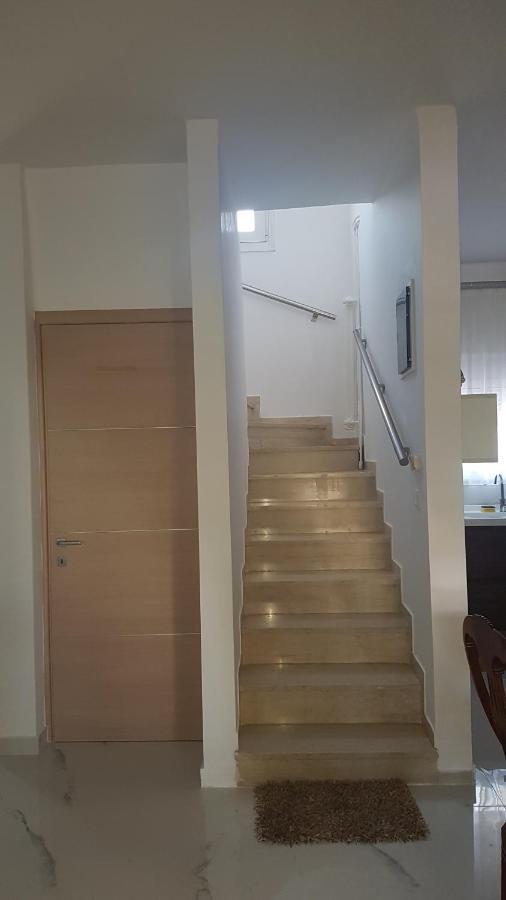 Apartments Bela Palaiontsiflikion Ngoại thất bức ảnh