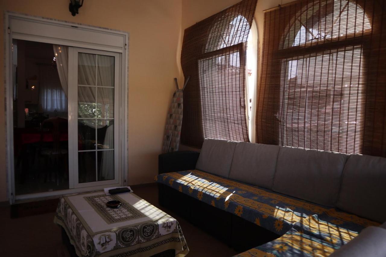 Apartments Bela Palaiontsiflikion Ngoại thất bức ảnh