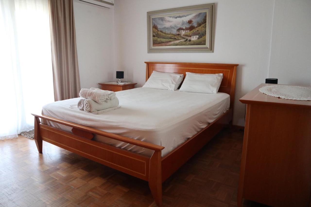 Apartments Bela Palaiontsiflikion Ngoại thất bức ảnh