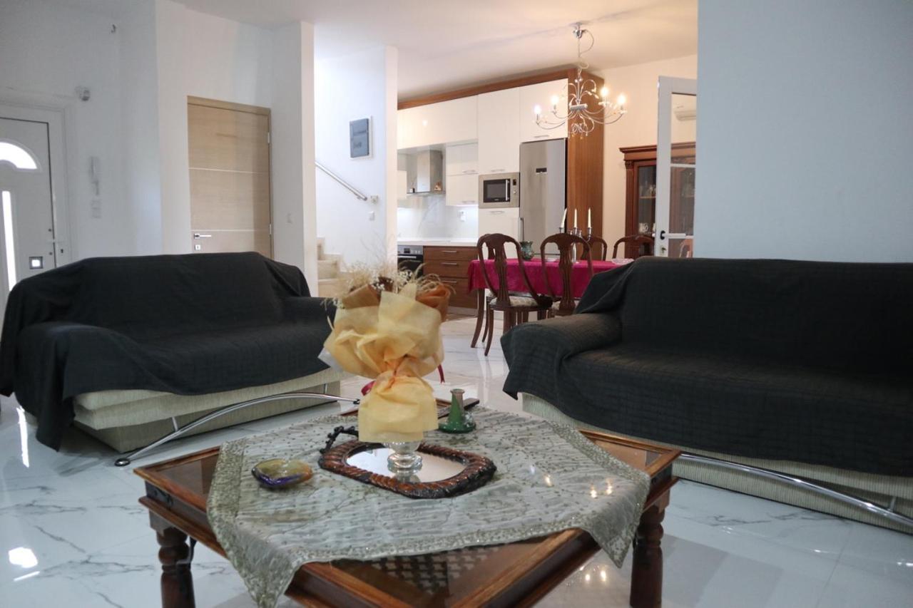 Apartments Bela Palaiontsiflikion Ngoại thất bức ảnh